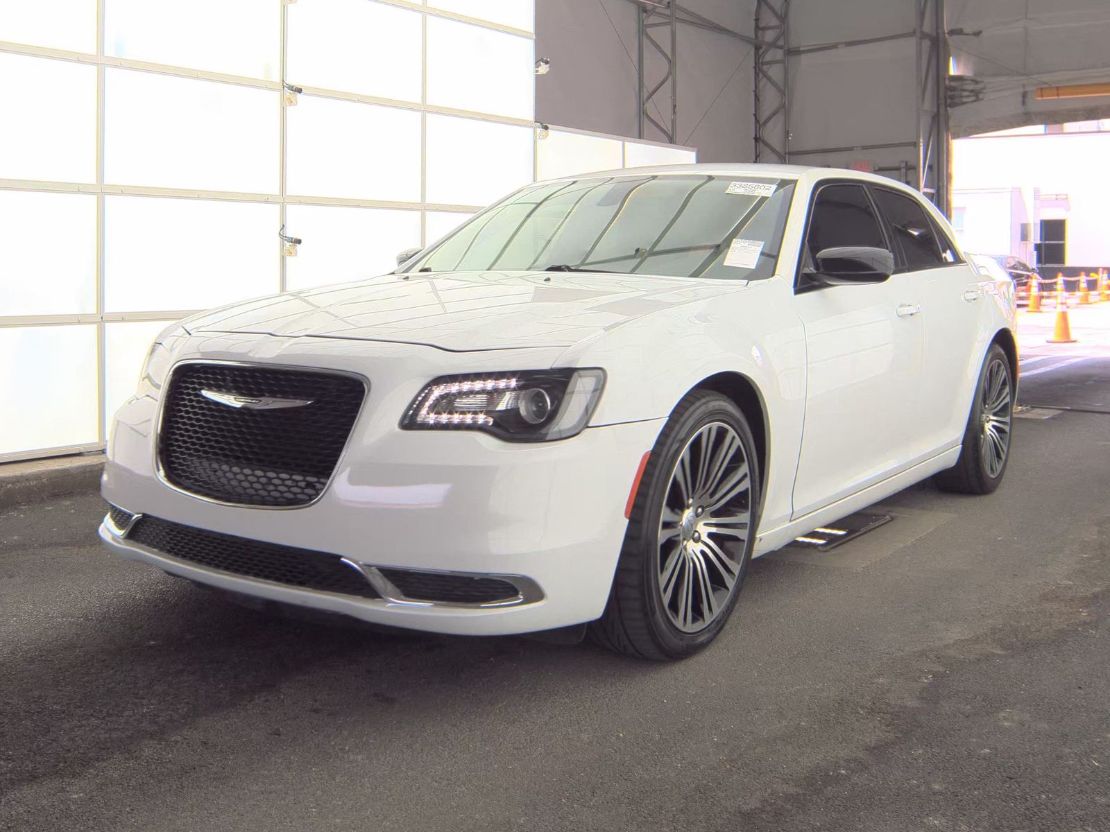 CHRYSLER 300 - 1