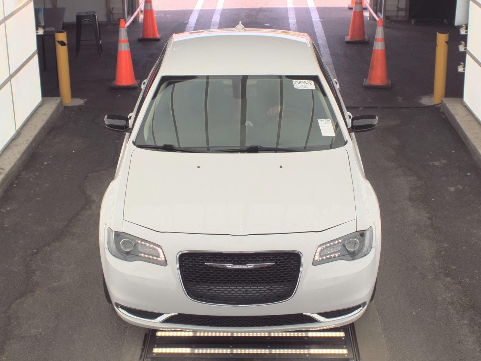 CHRYSLER 300 - 3