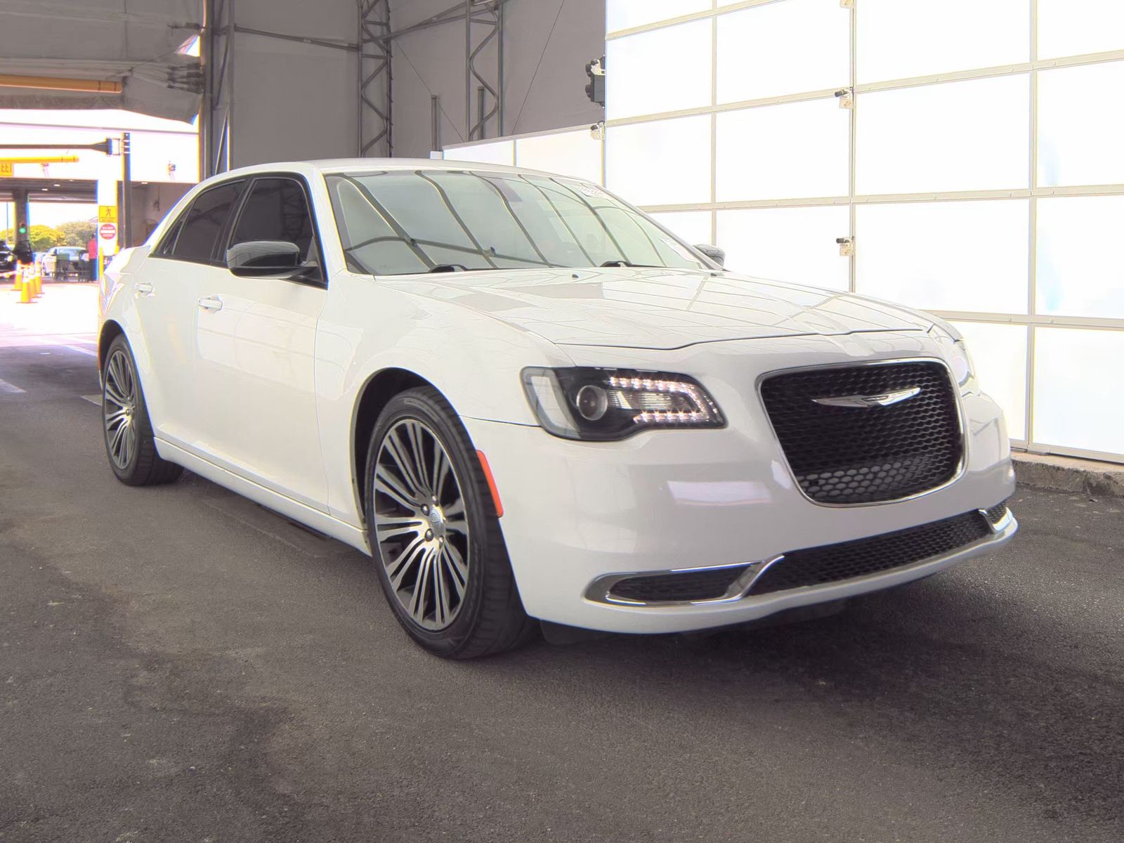CHRYSLER 300 - 5
