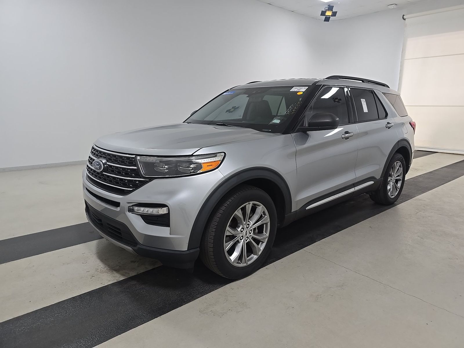 FORD EXPLORER - 1