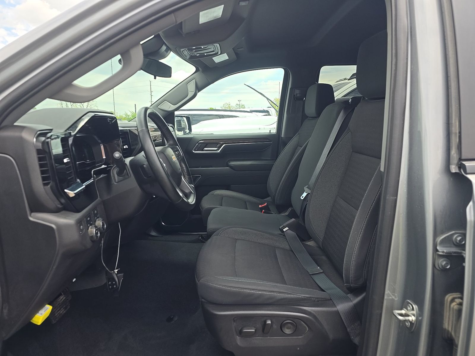 2024 Chevrolet Silverado 1500 LT AWD