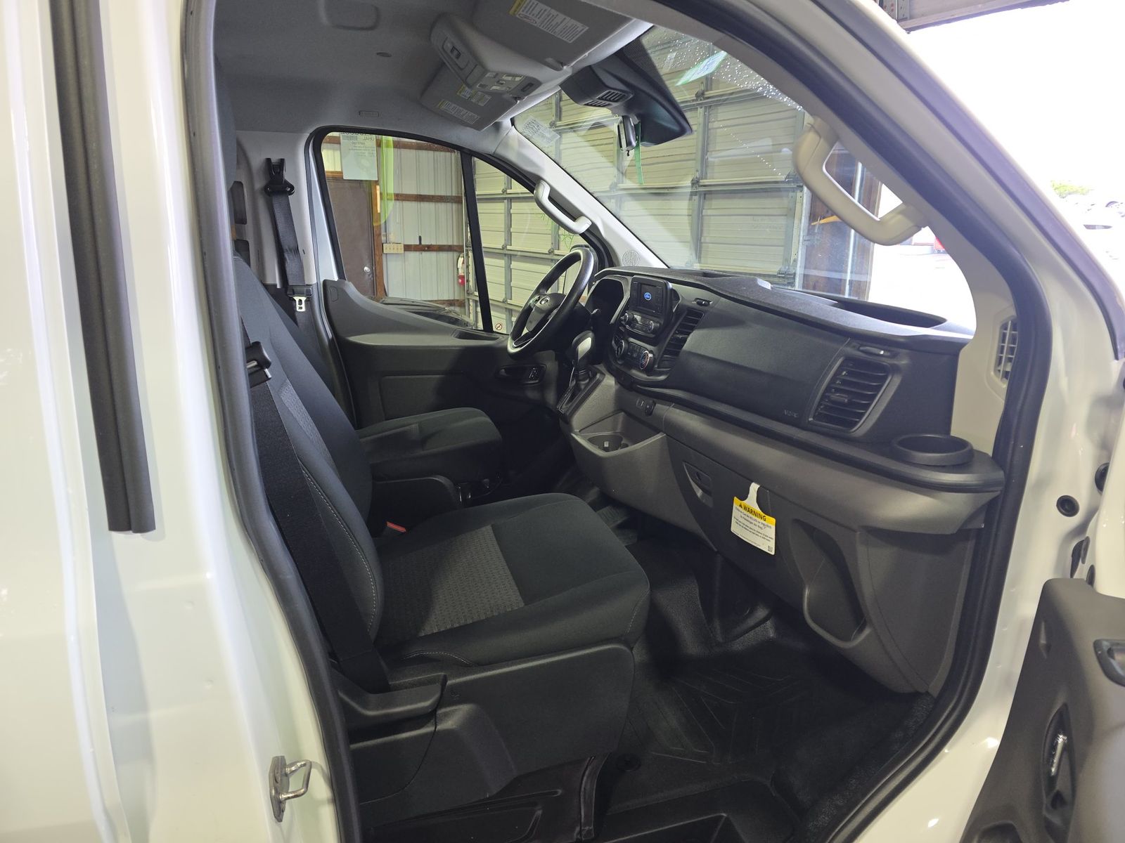 FORD TRANSIT 250 - 9