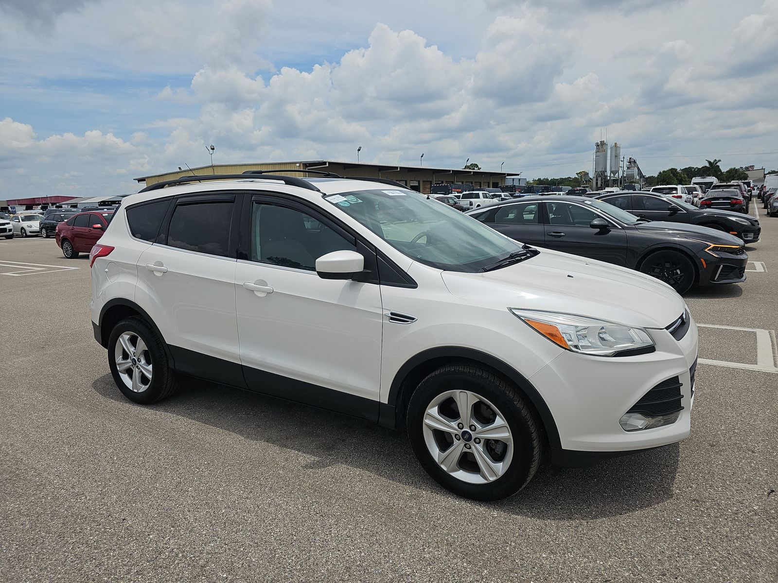 FORD ESCAPE - 4