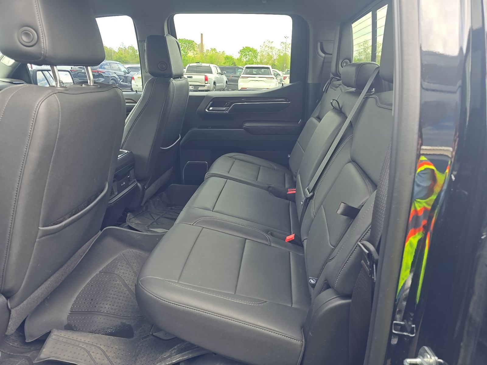 2024 Chevrolet Silverado 1500 RST AWD