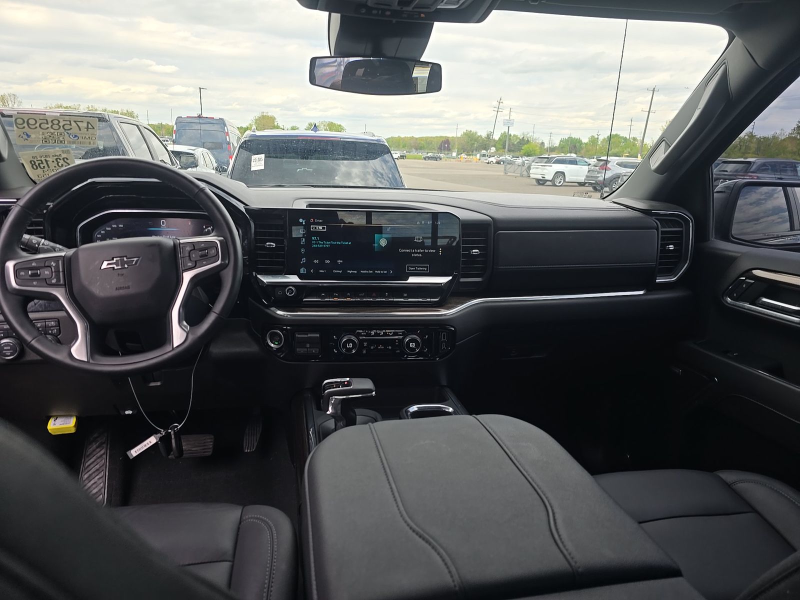 2024 Chevrolet Silverado 1500 RST AWD