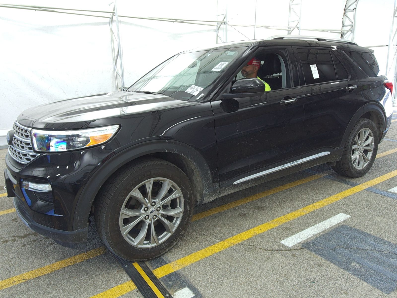 FORD EXPLORER - 1