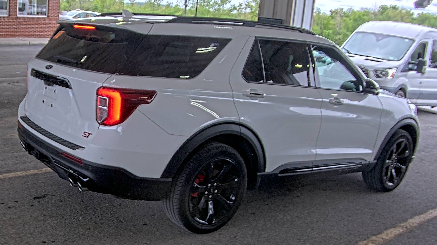 FORD EXPLORER - 5
