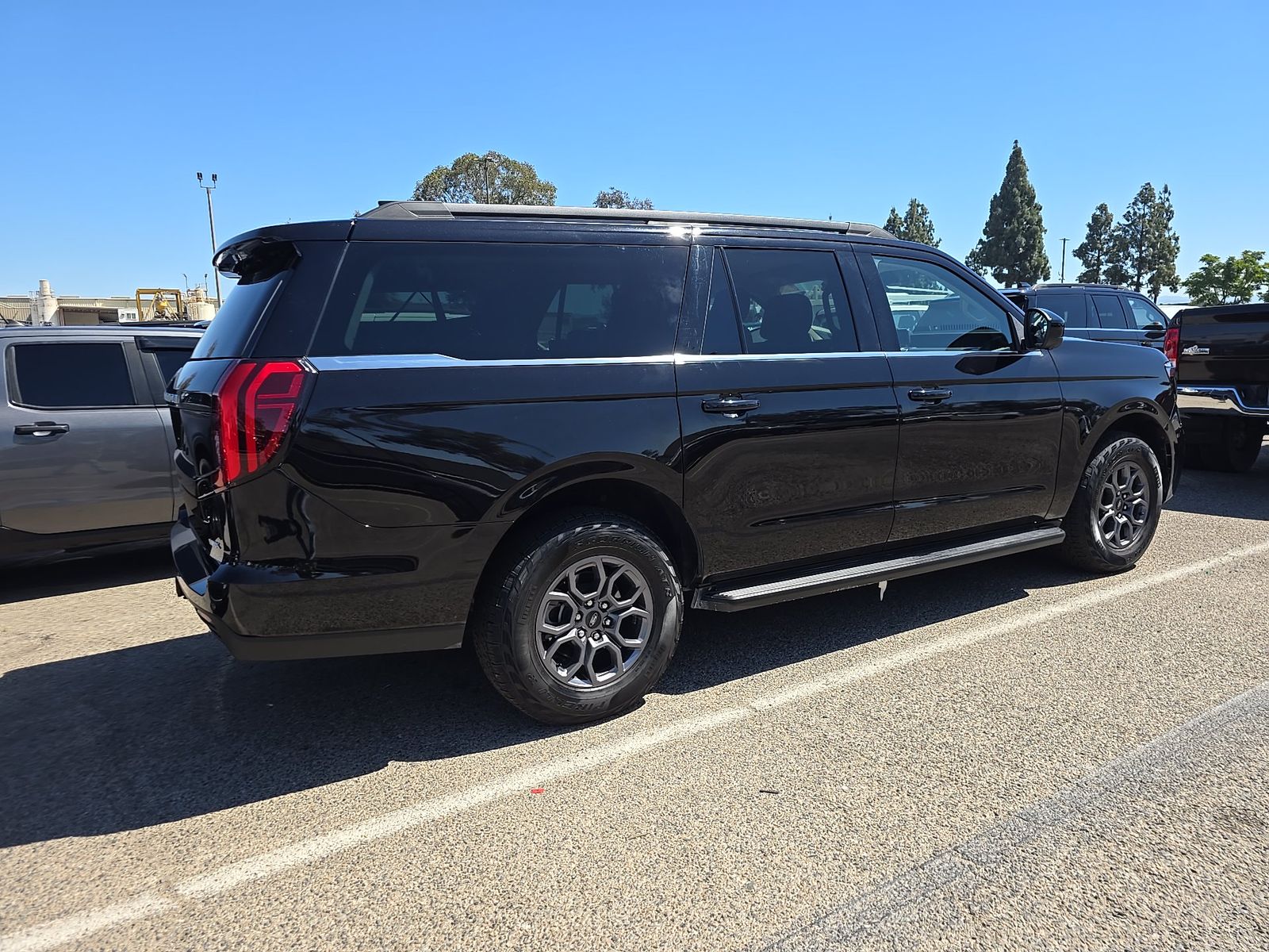 FORD EXPEDITION MAX - 5