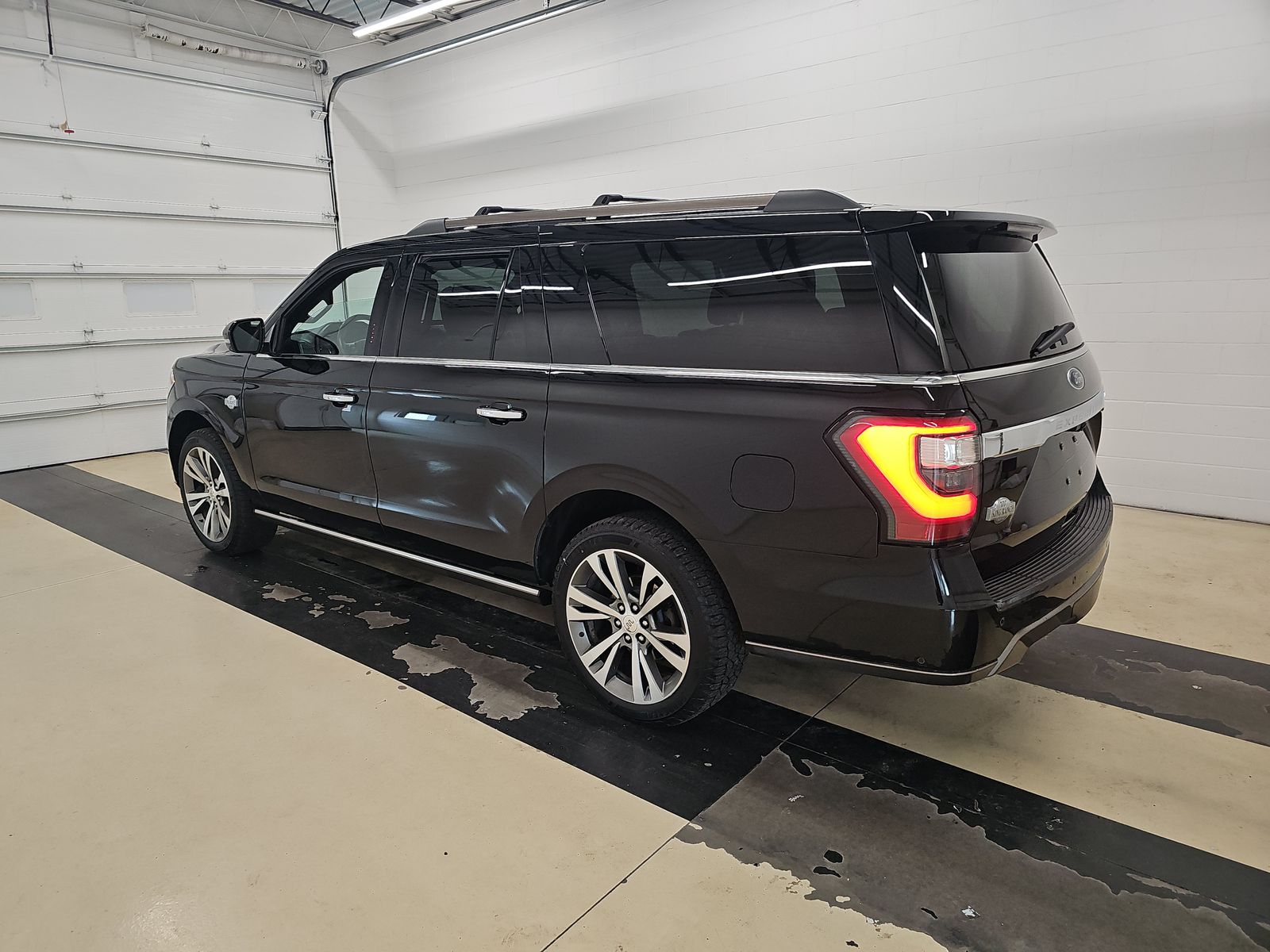 FORD EXPEDITION MAX - 7