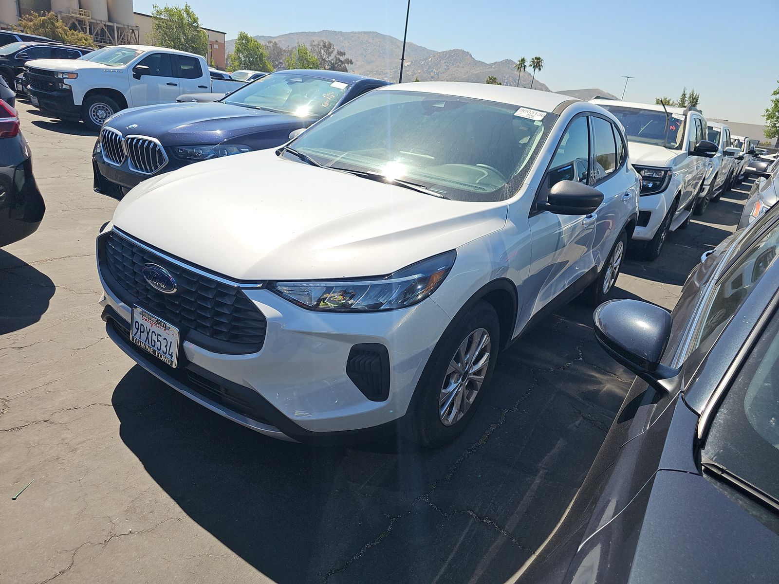 FORD ESCAPE - 1