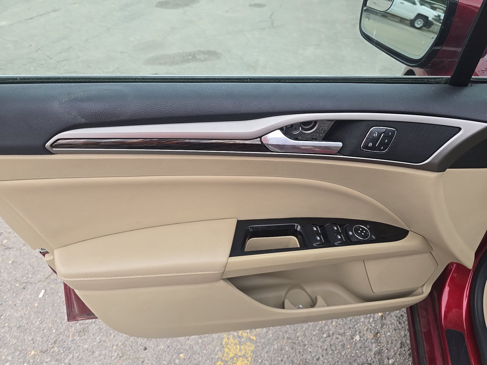 FORD FUSION - 10