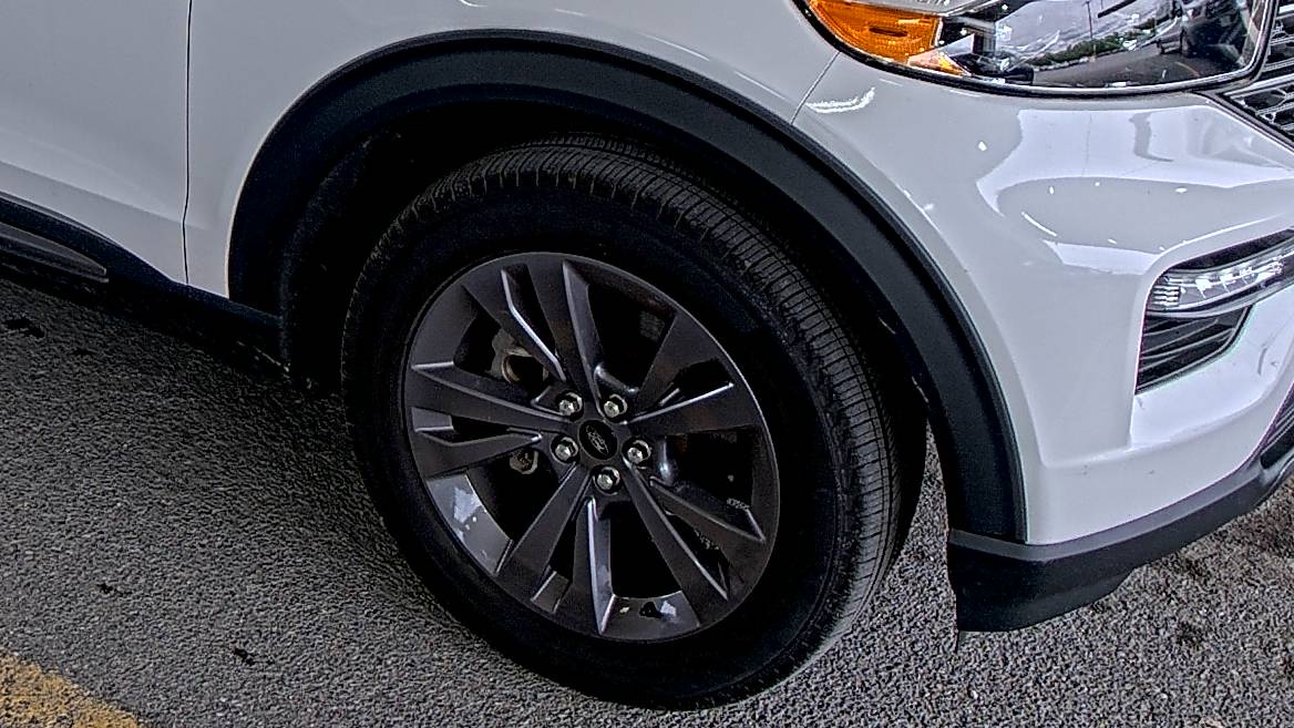 FORD EXPLORER - 9