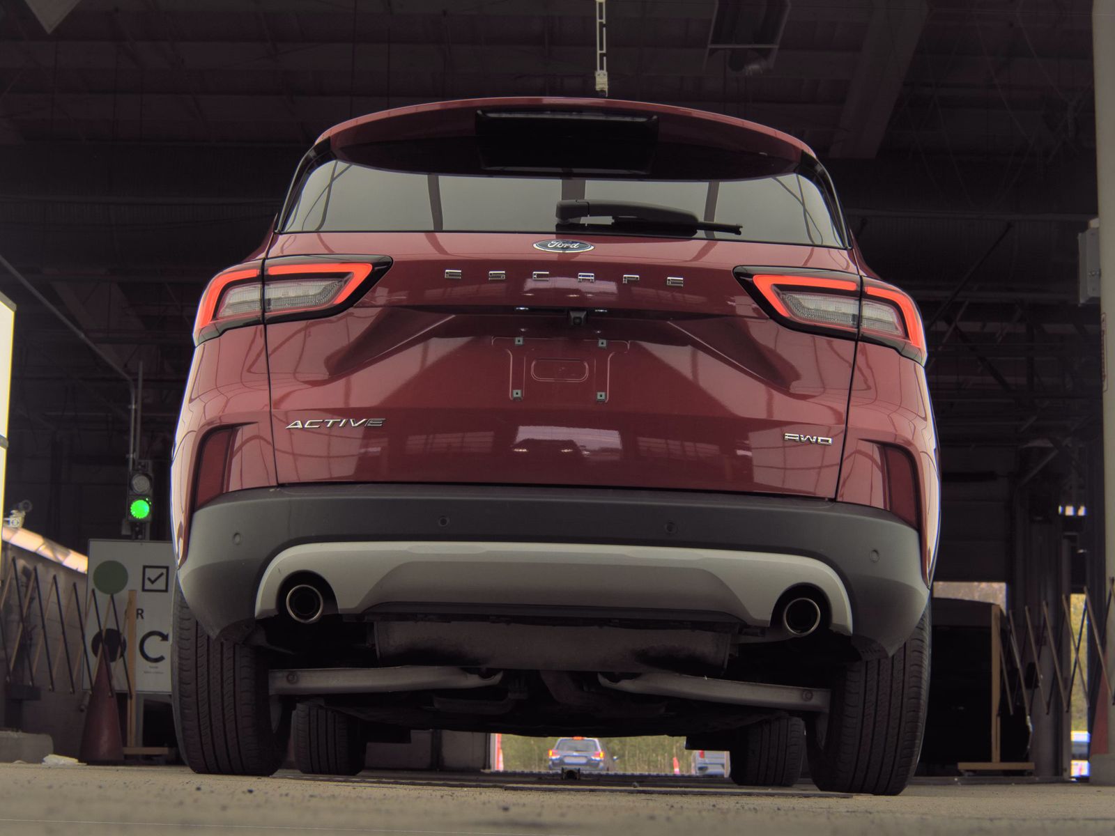 FORD ESCAPE - 8