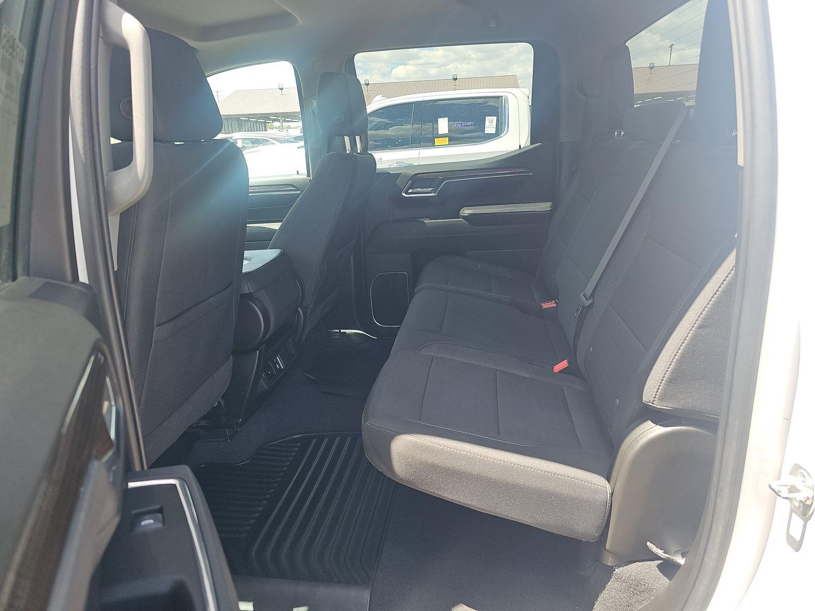 2025 Chevrolet Silverado 1500 LT AWD