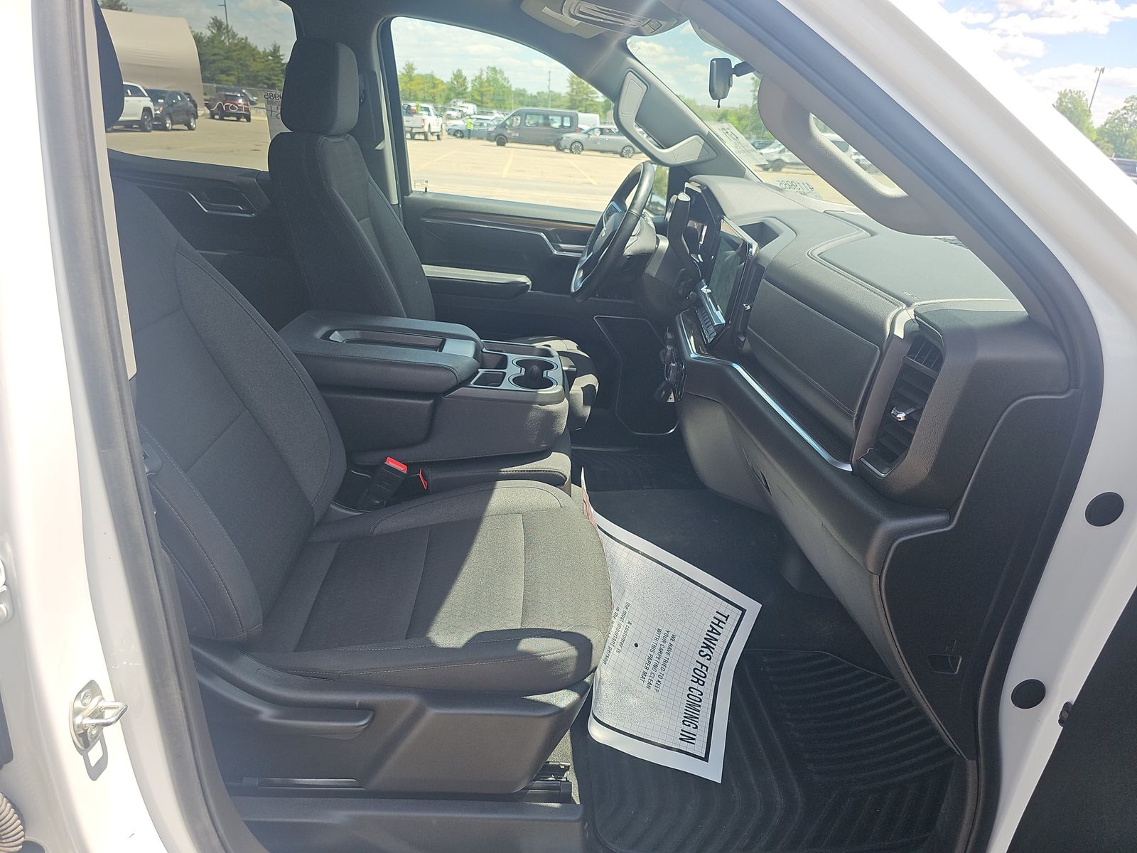 2025 Chevrolet Silverado 1500 LT AWD