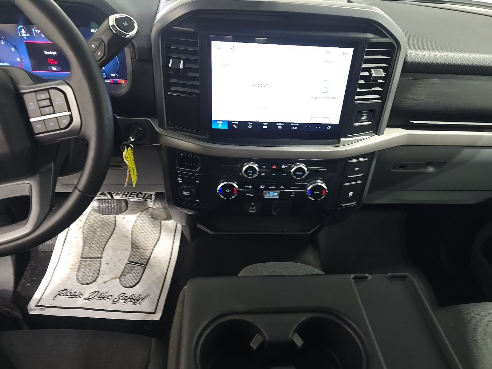 2025 Ford F-150 XLT AWD