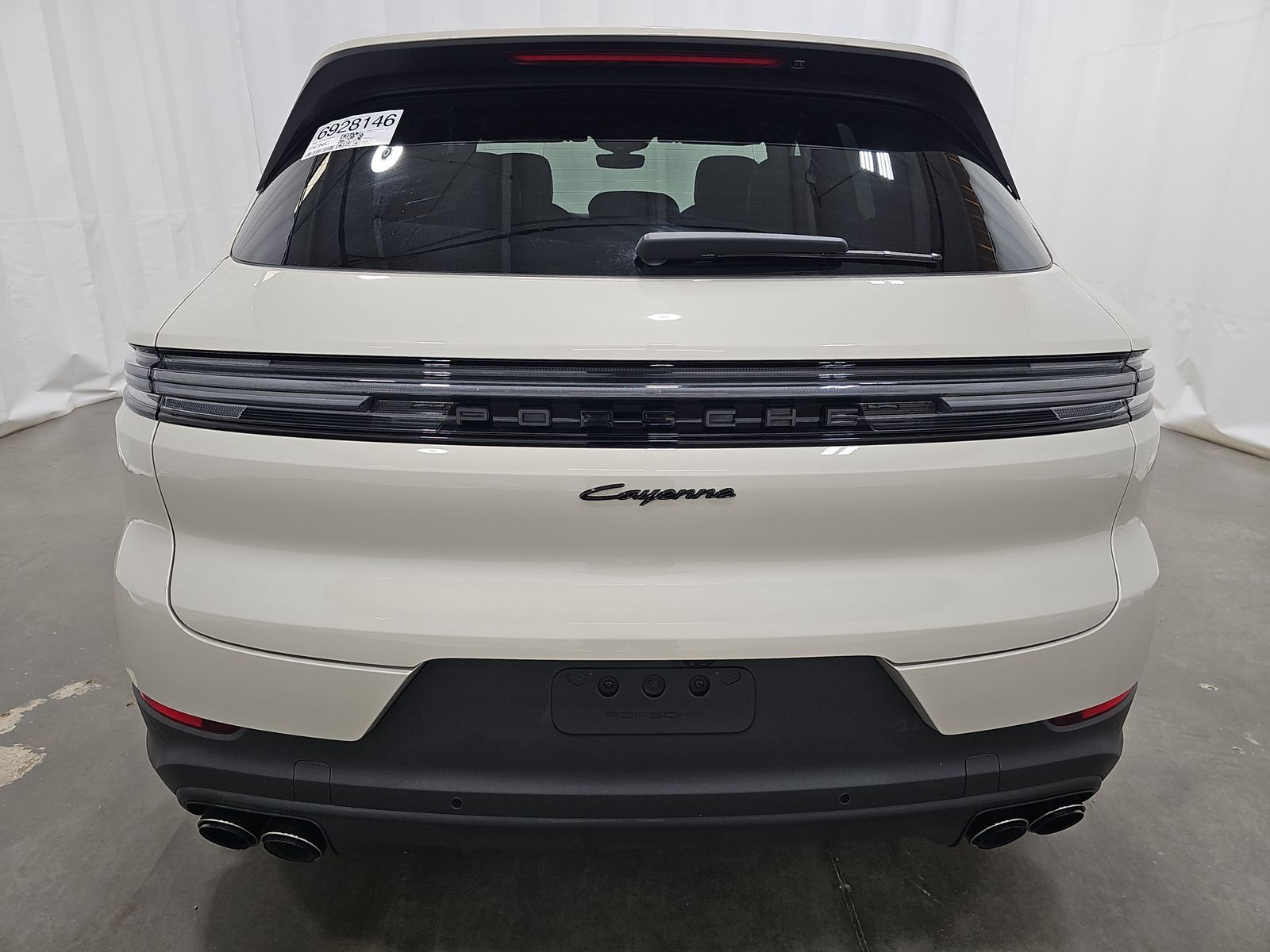 PORSCHE CAYENNE - 6