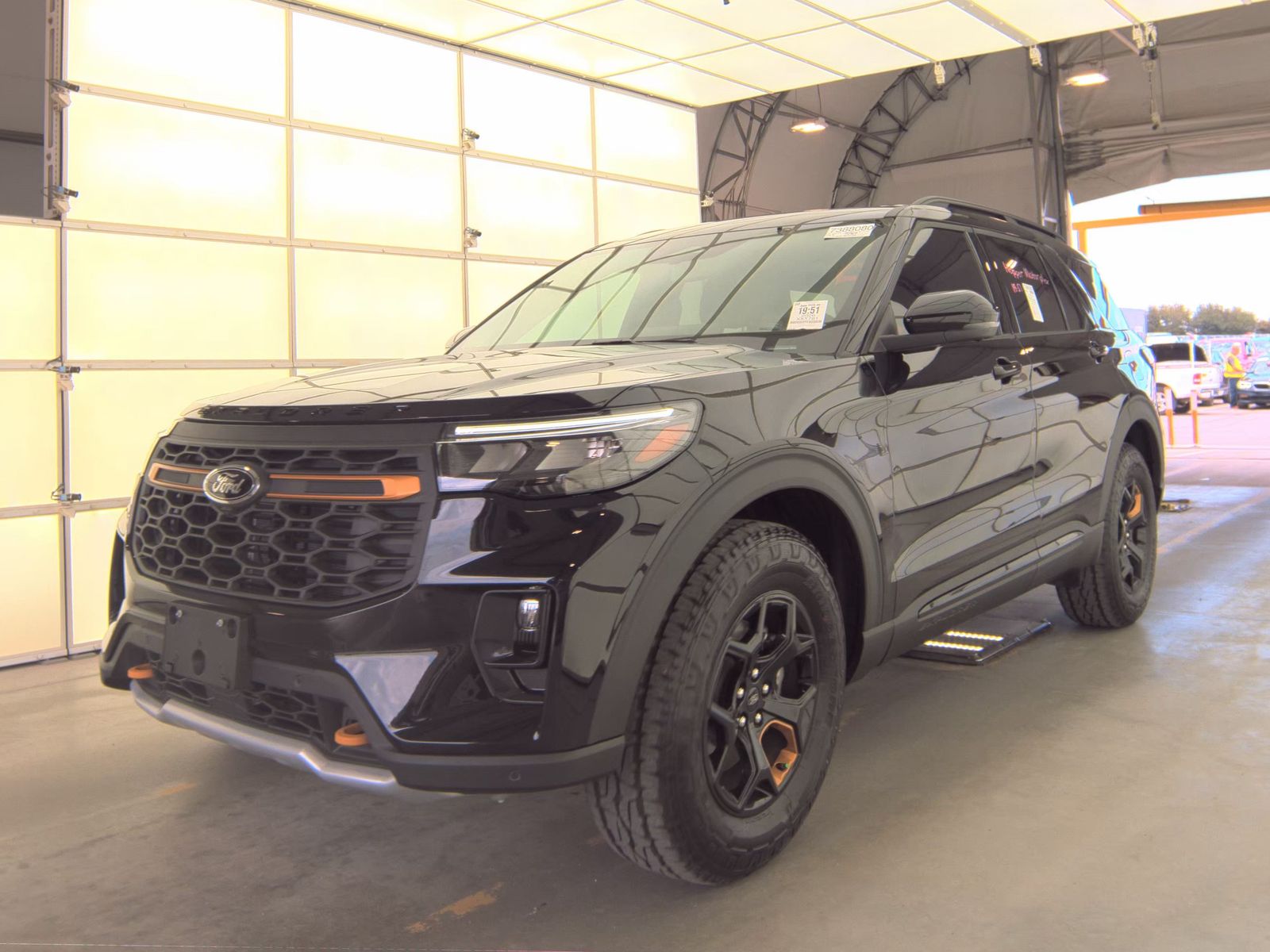 FORD EXPLORER - 1