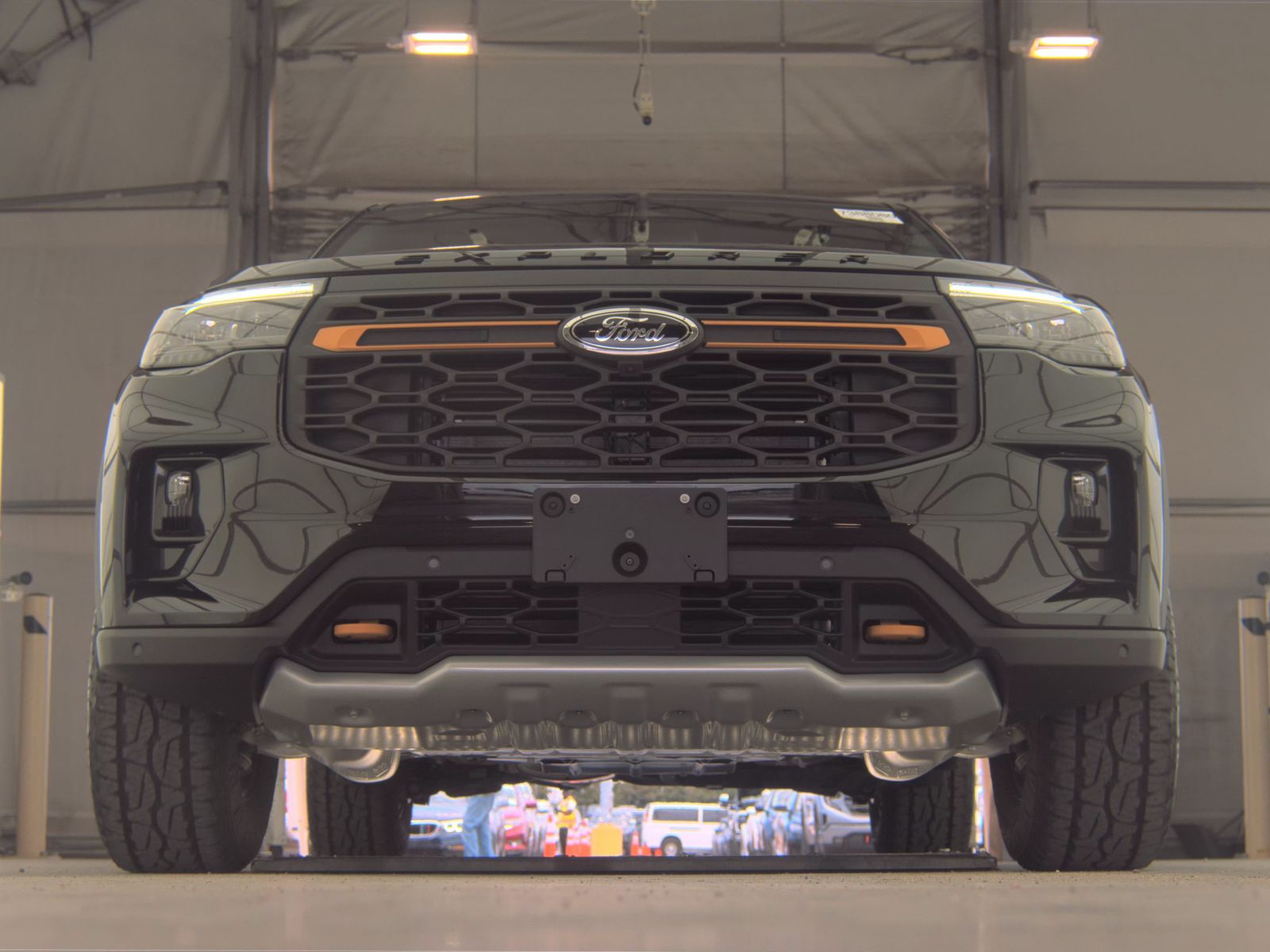 FORD EXPLORER - 4