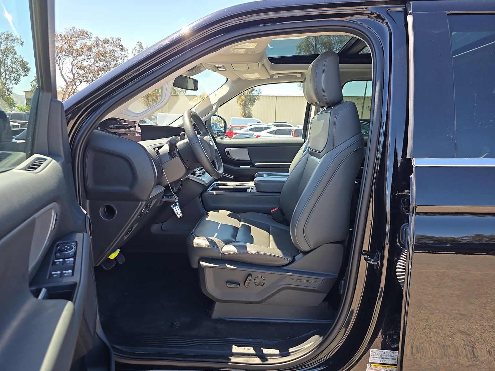 FORD EXPEDITION - 8