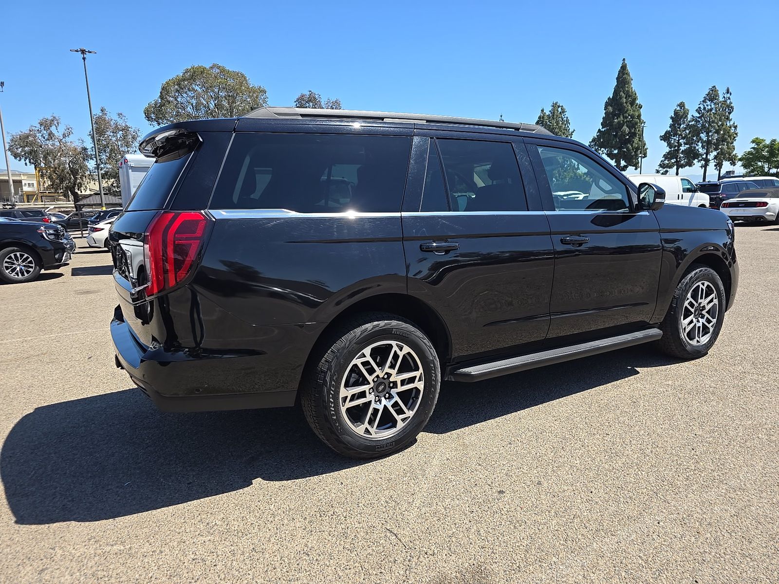 FORD EXPEDITION - 5