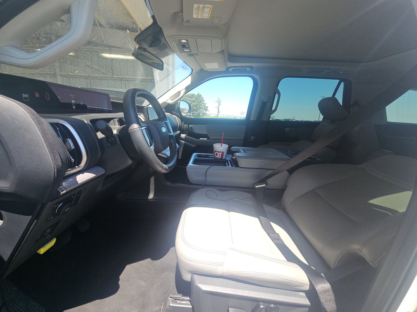 FORD EXPEDITION - 8