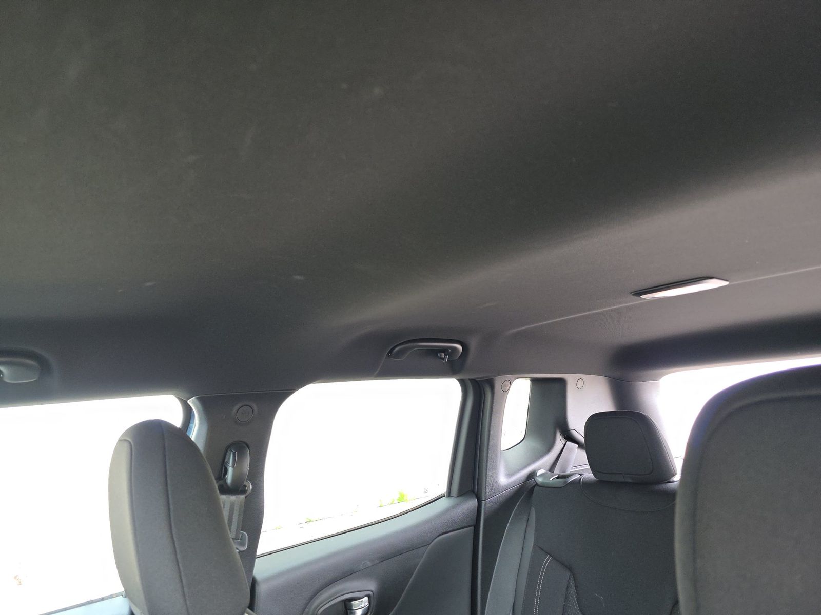 2022 Jeep Renegade Altitude AWD