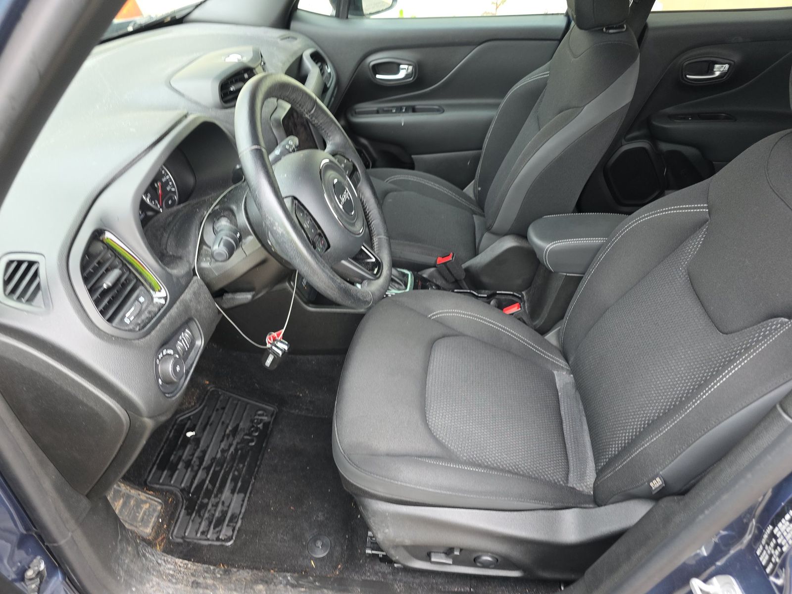 2022 Jeep Renegade Altitude AWD