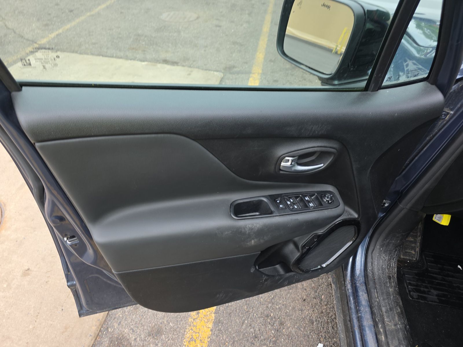 2022 Jeep Renegade Altitude AWD