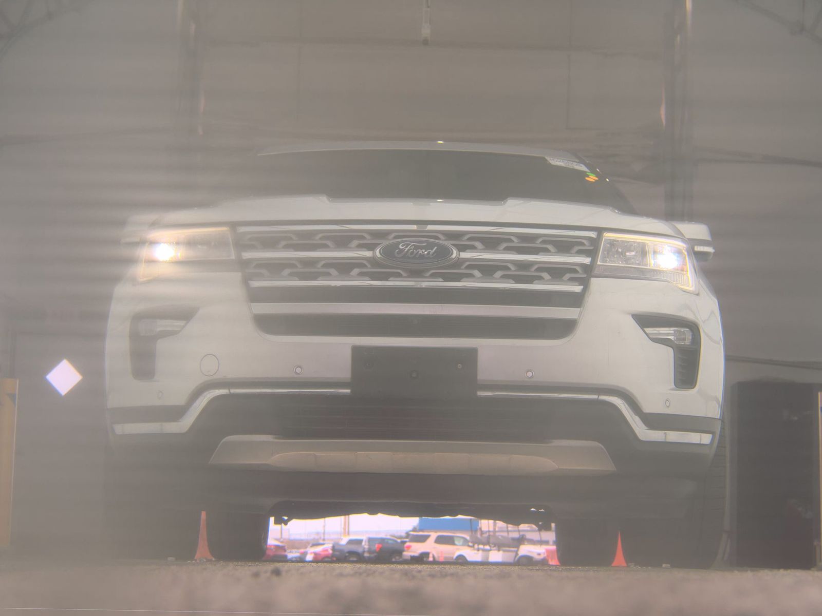 FORD EXPLORER - 4