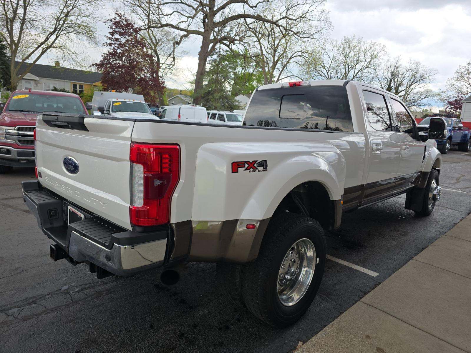 FORD F-450 - 3