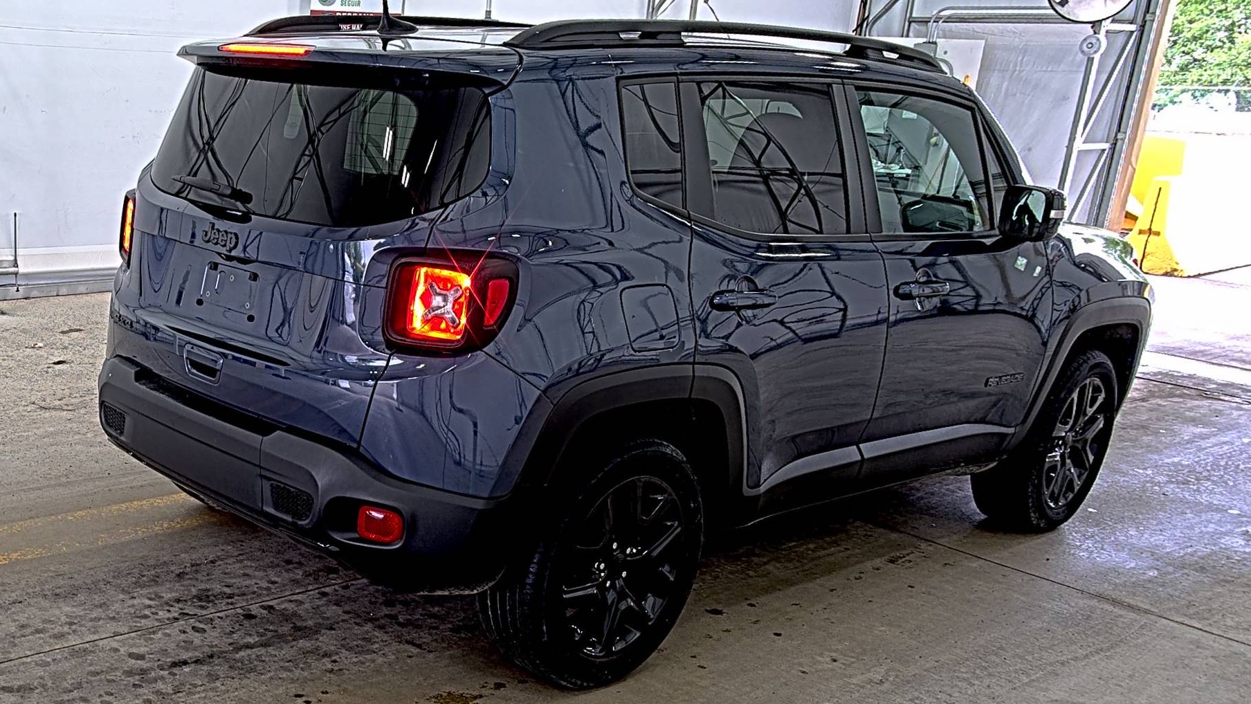 2022 Jeep Renegade Altitude AWD