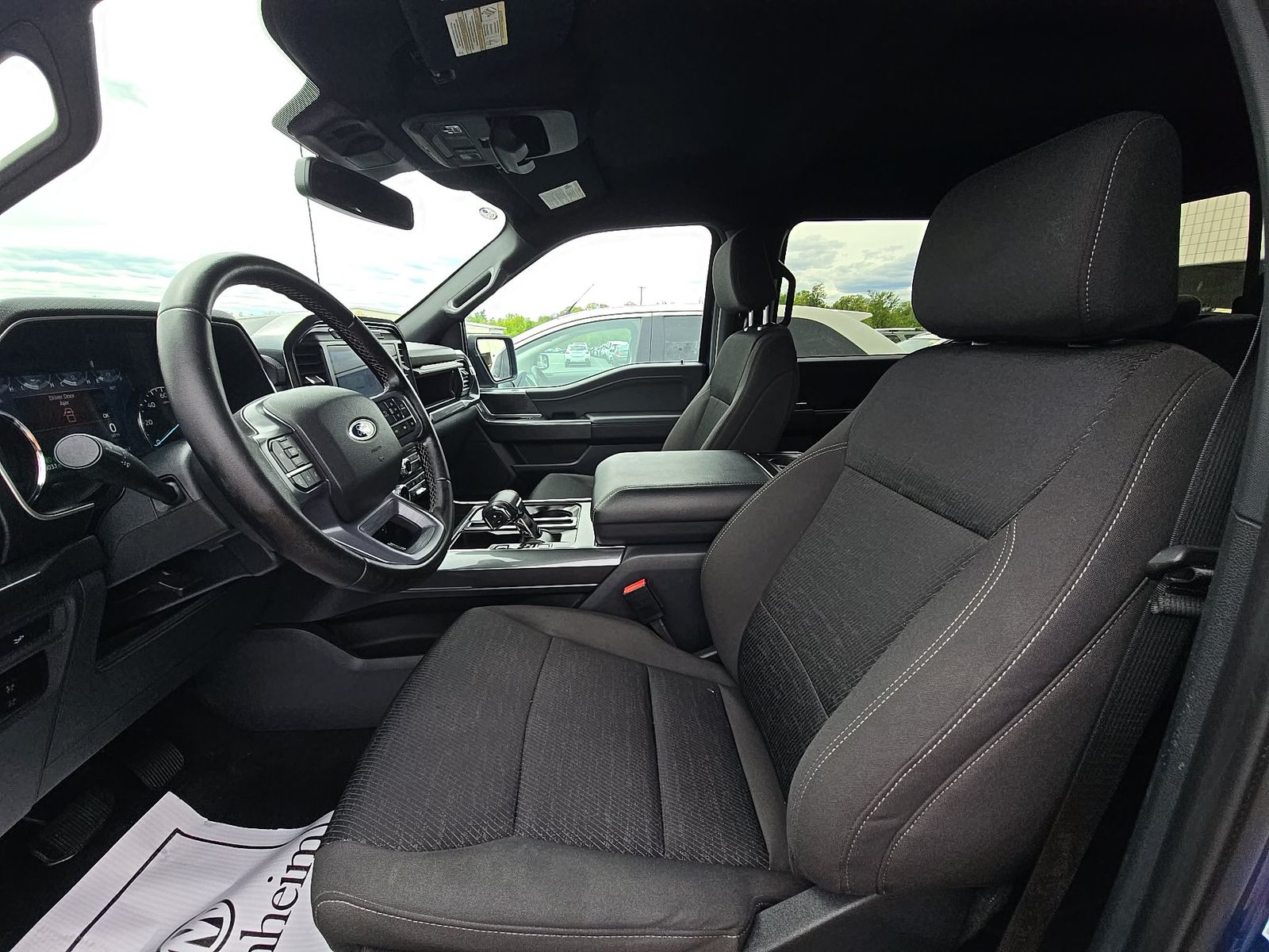 FORD F-150 - 8
