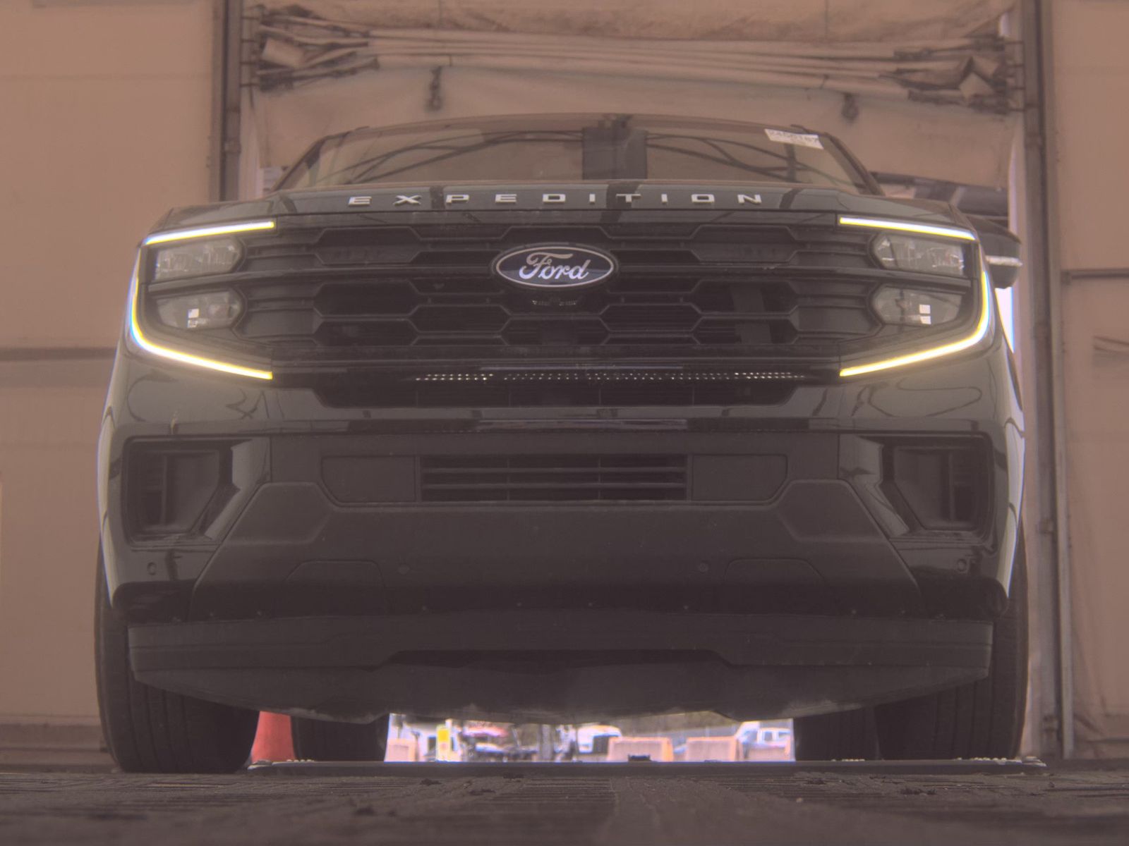 FORD EXPEDITION MAX - 4