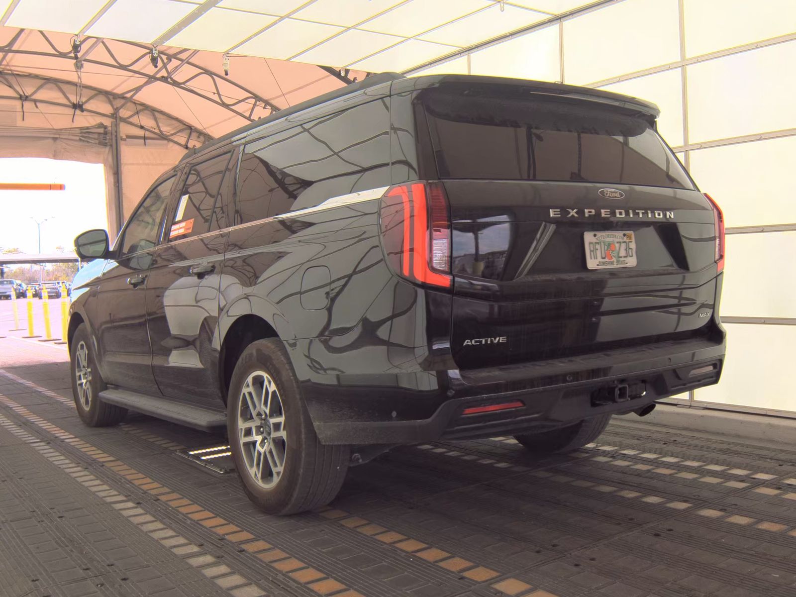 FORD EXPEDITION MAX - 9