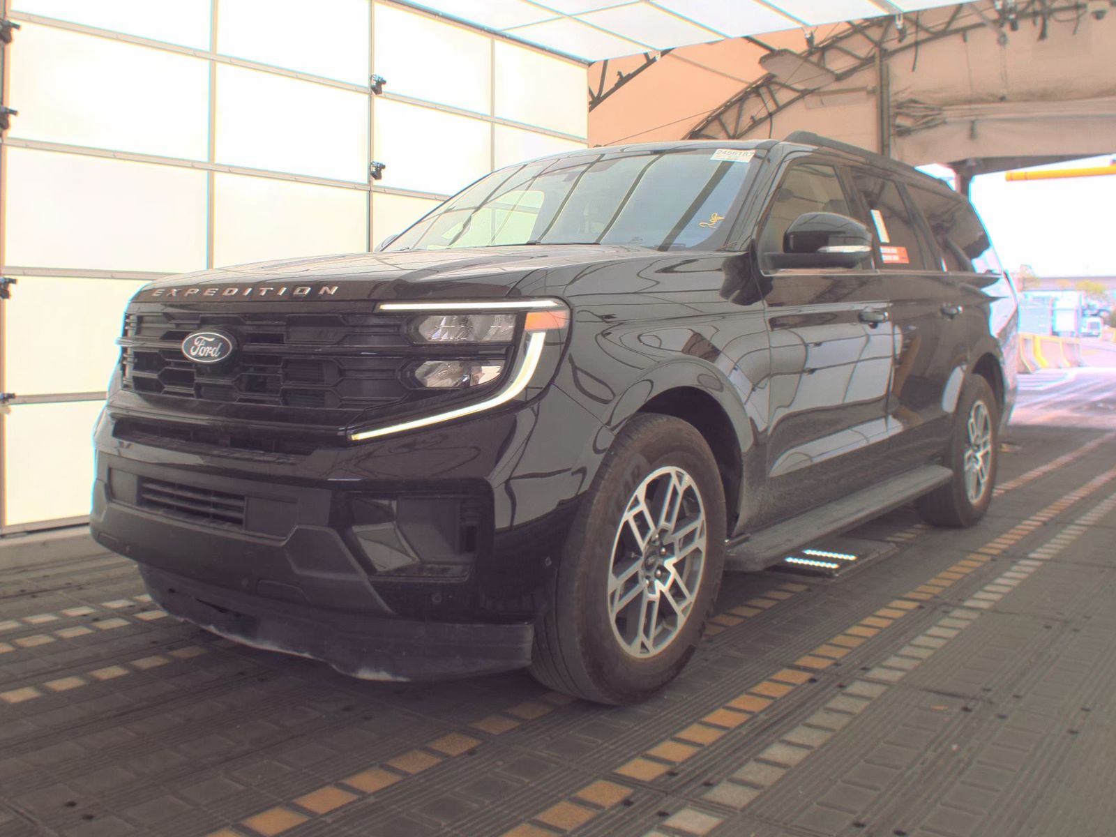 FORD EXPEDITION MAX - 1