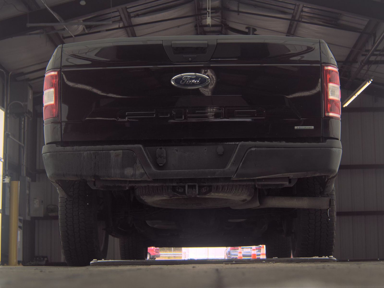 FORD F-150 - 8