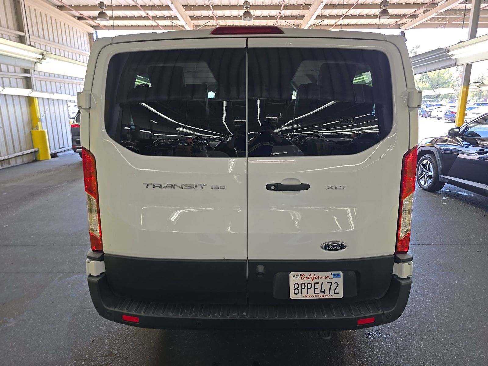 FORD TRANSIT 150 - 6