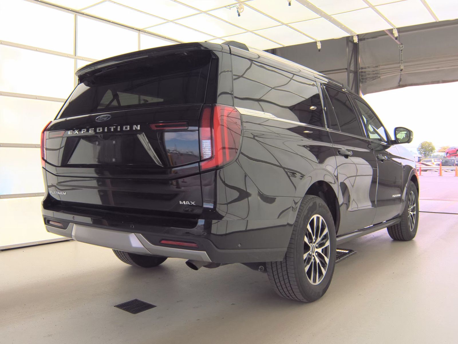 FORD EXPEDITION MAX - 6