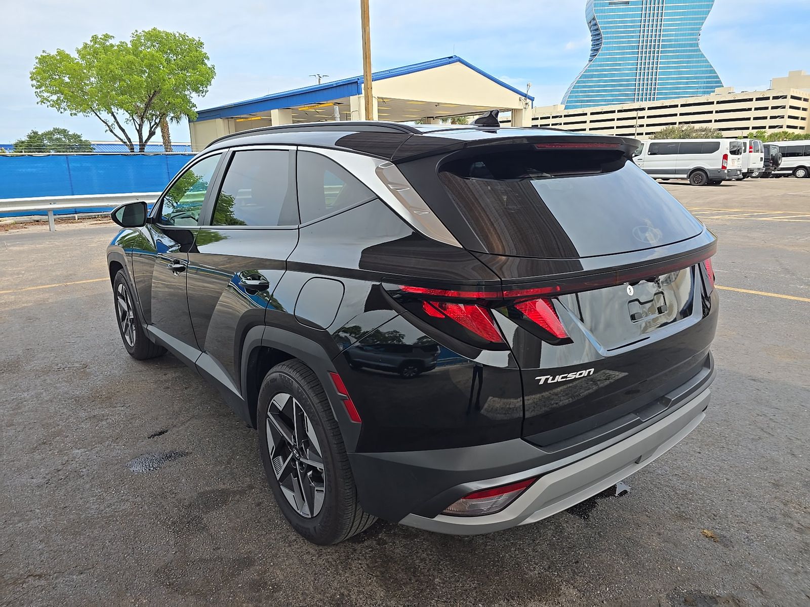 HYUNDAI TUCSON - 7