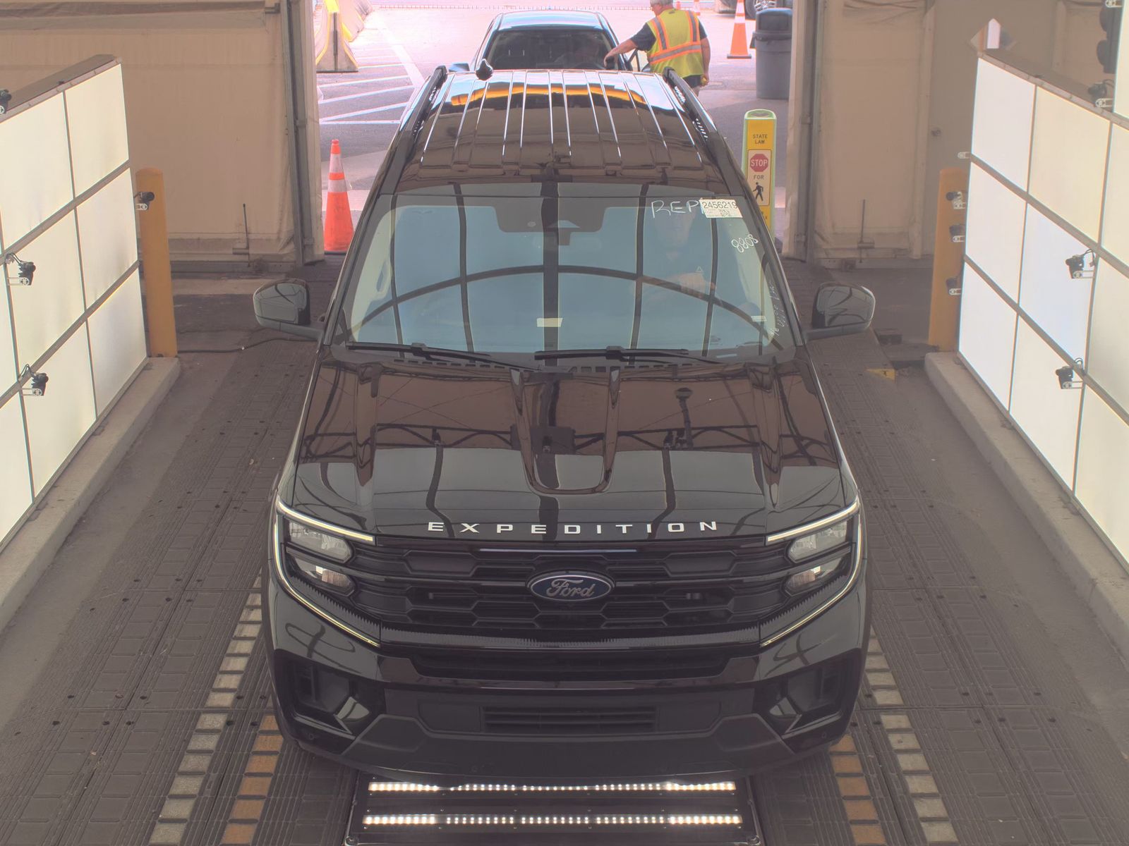 FORD EXPEDITION MAX - 3