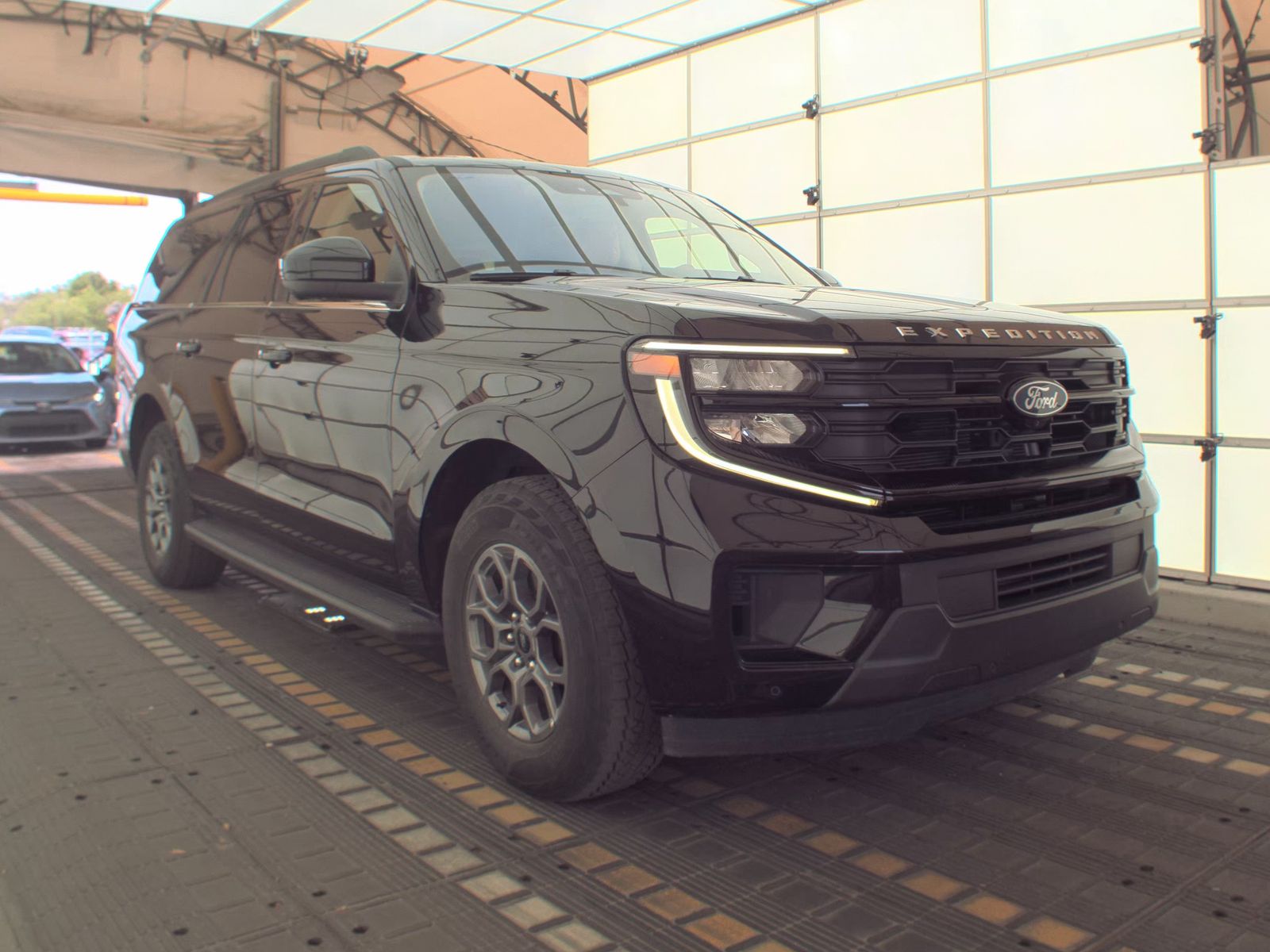 FORD EXPEDITION MAX - 5