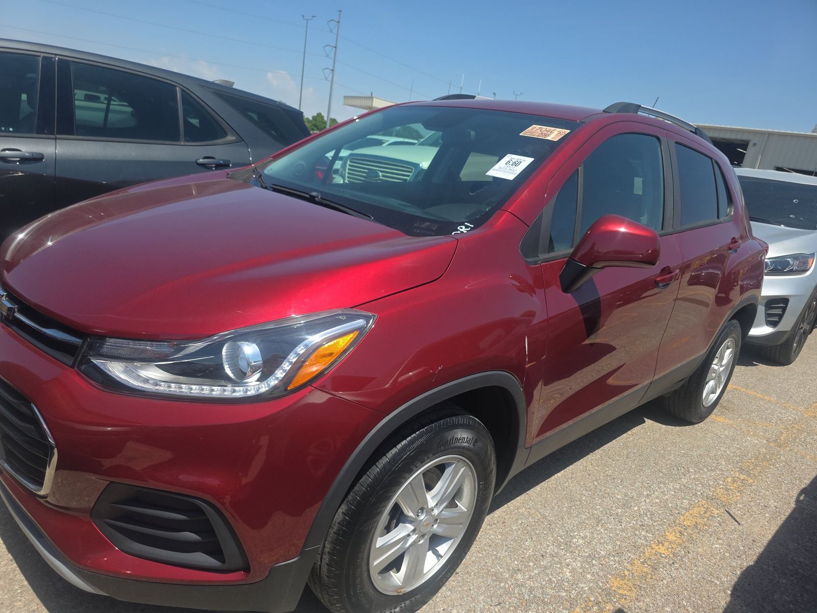 CHEVROLET TRAX - 1