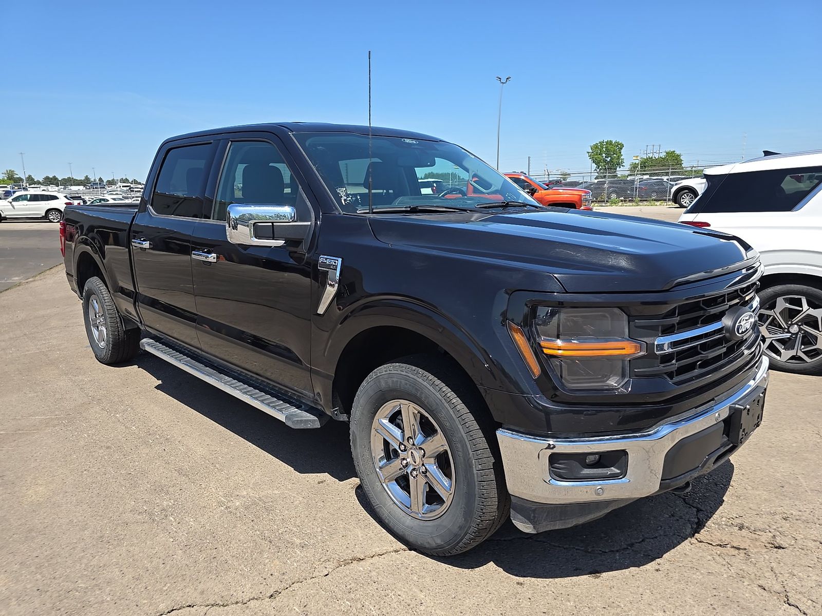 2024 Ford F-150 XLT AWD
