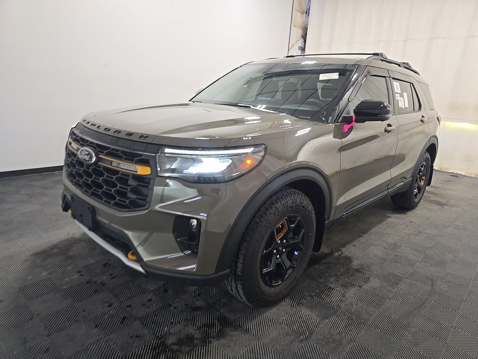 FORD EXPLORER - 1