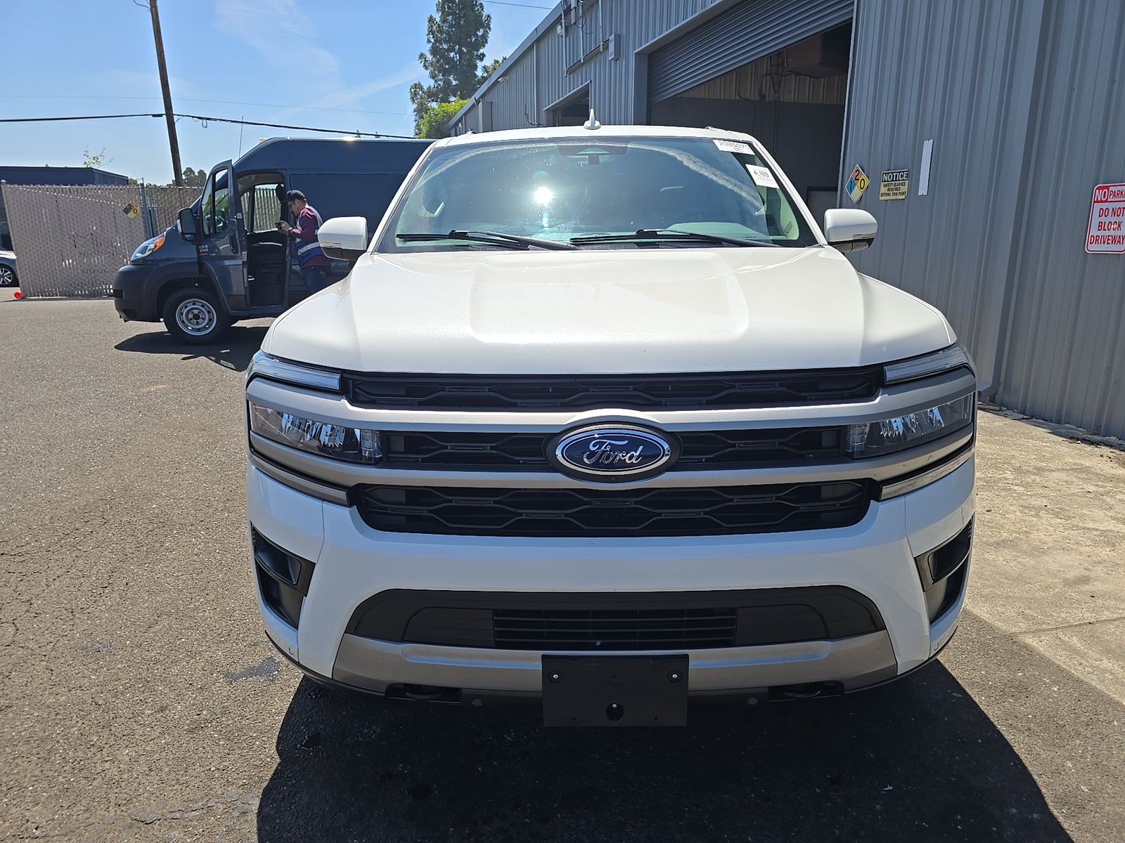 FORD EXPEDITION MAX - 3