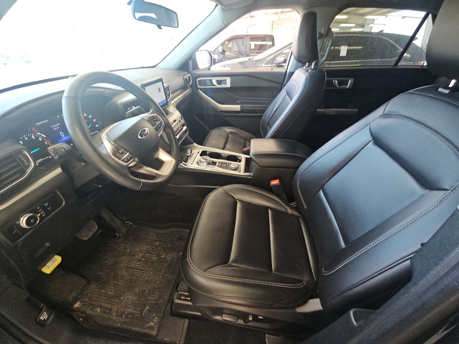 FORD EXPLORER - 8