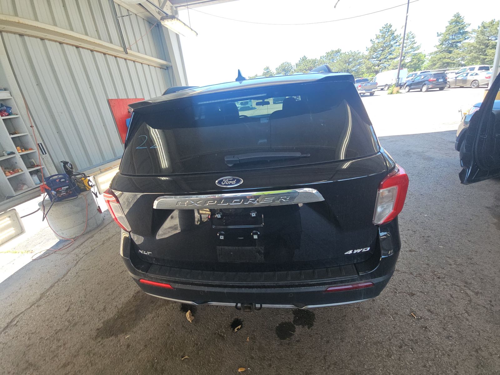FORD EXPLORER - 6