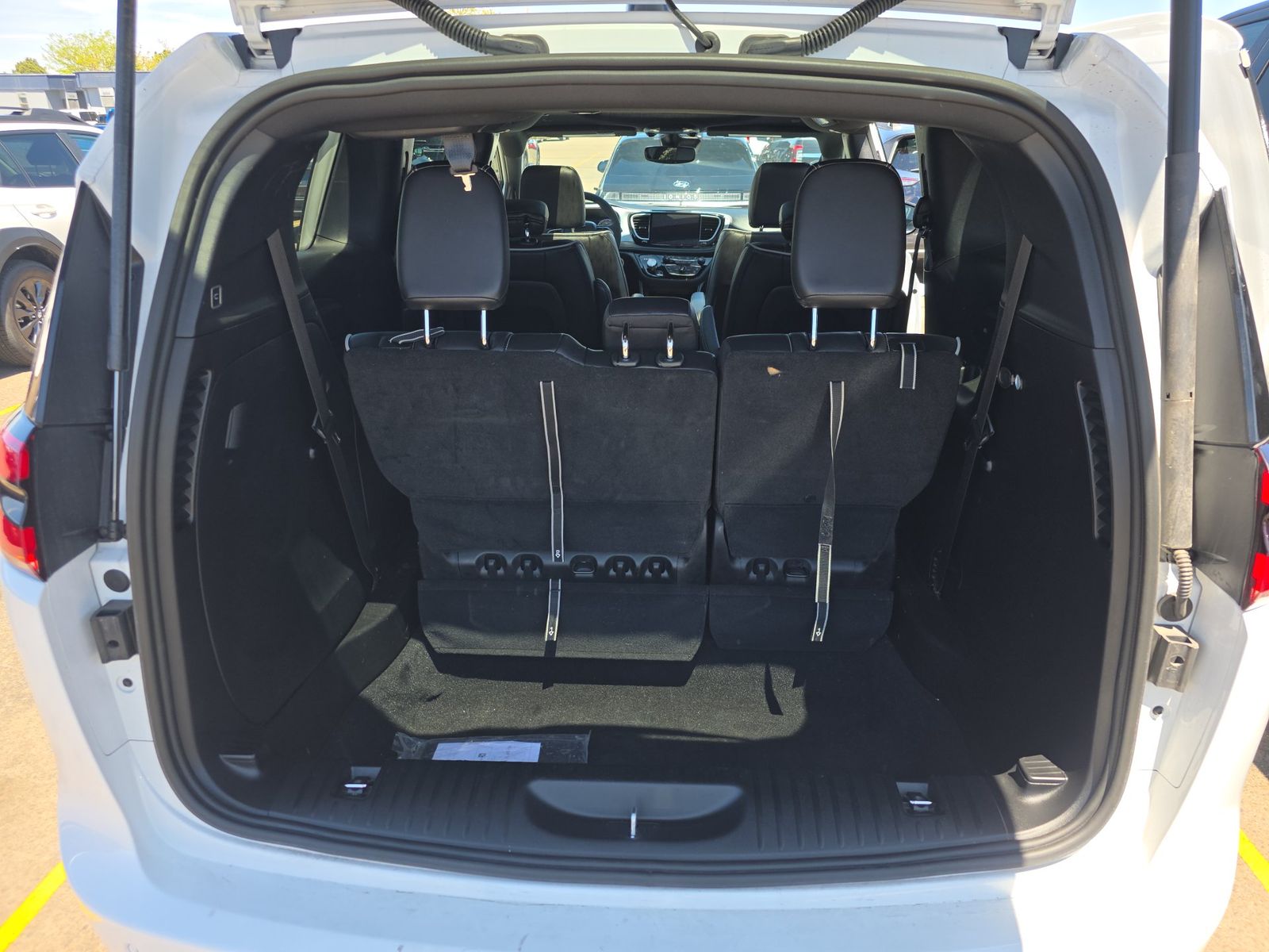 2026 Chrysler Pacifica Limited FWD