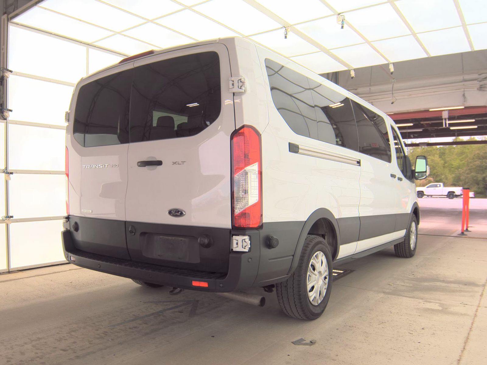 FORD TRANSIT 350 - 6